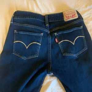 Levi denim super skinny jeans w28 L30